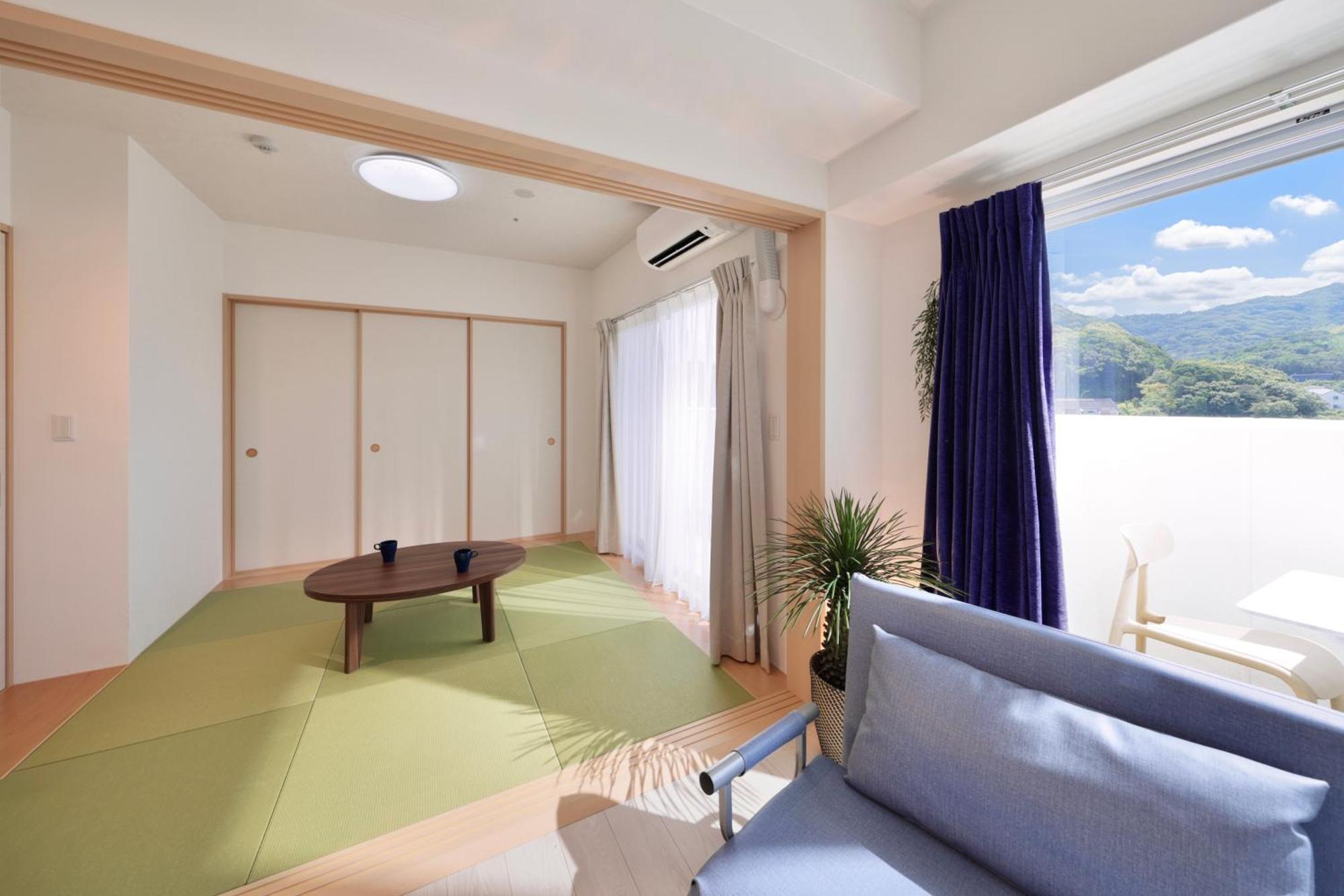 クリスタルエグゼ南紀白浜2 Aparthotel Shirahama Exterior photo